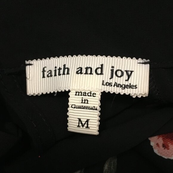 Faith and Joy Mockneck Tie Back Floral Sleeveless Bilayer Blouse - Picture 10 of 16